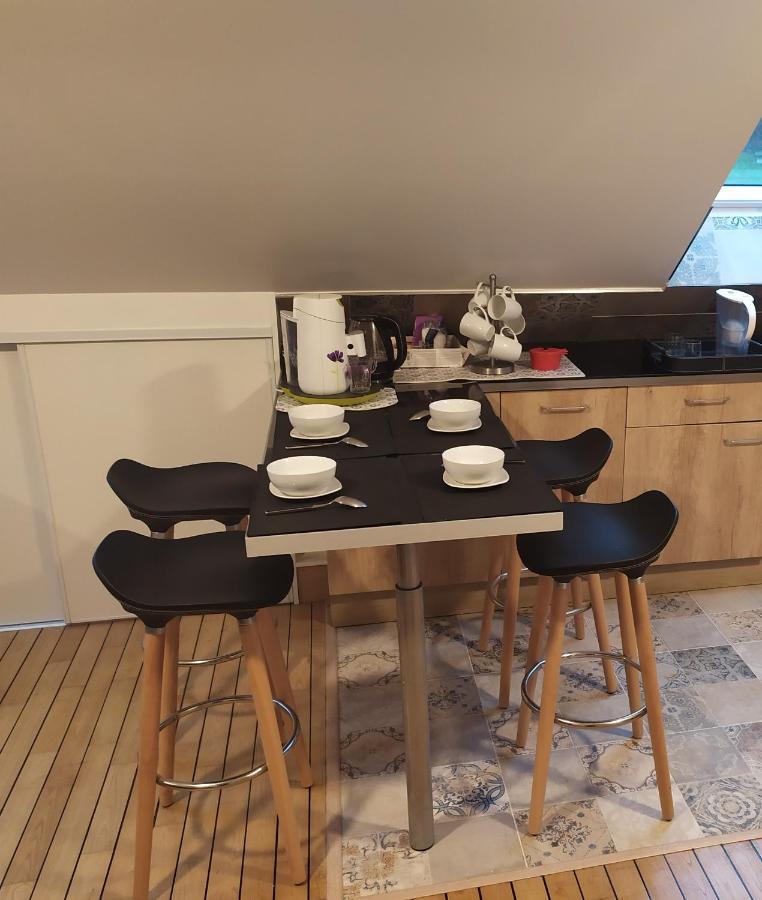 Logement Atypique Bien Etre Au Coeur De La Nature Quimper Exteriér fotografie